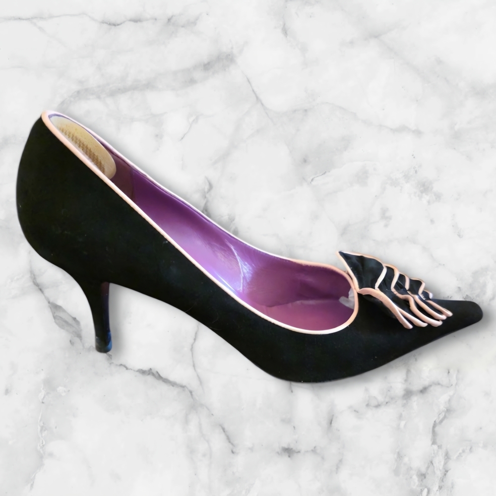 Bettye Muller Black Heels with Ruffle Accent - Picture 2 of 6